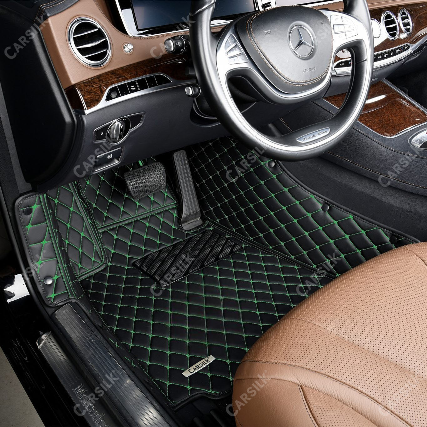 BLACK & GREEN DIAMOND PATTERN CAR MATS SET - Carsilks 